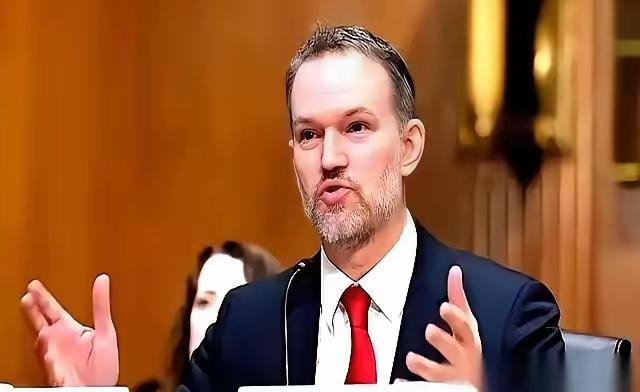 美国拉着50多个国家，想逼我们交出稀土，我们同意了，暂停出口管制，但就在4月9号