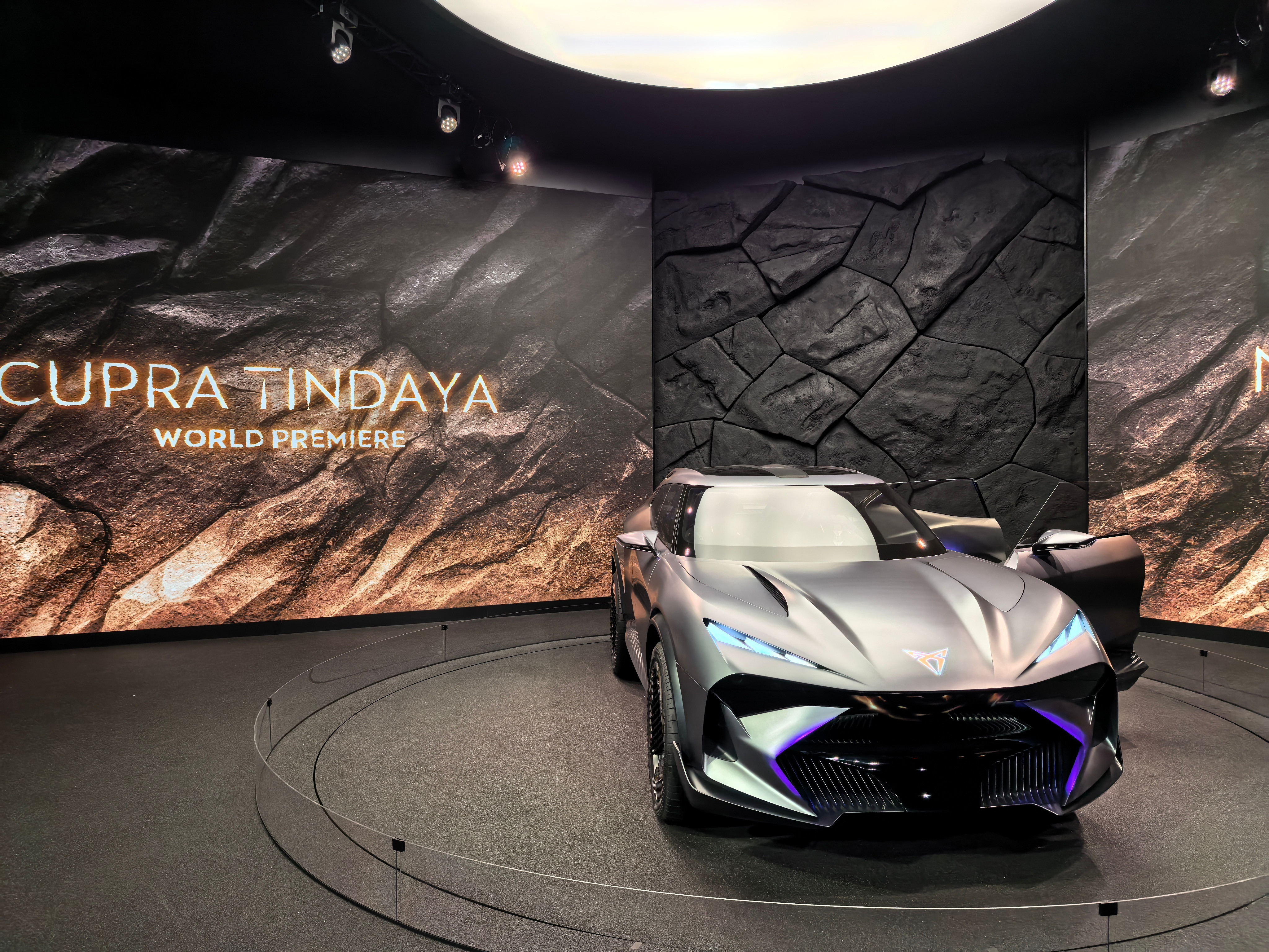 IAA2025西雅特CupraTindaya概念车，外观设计的很激进，犀利