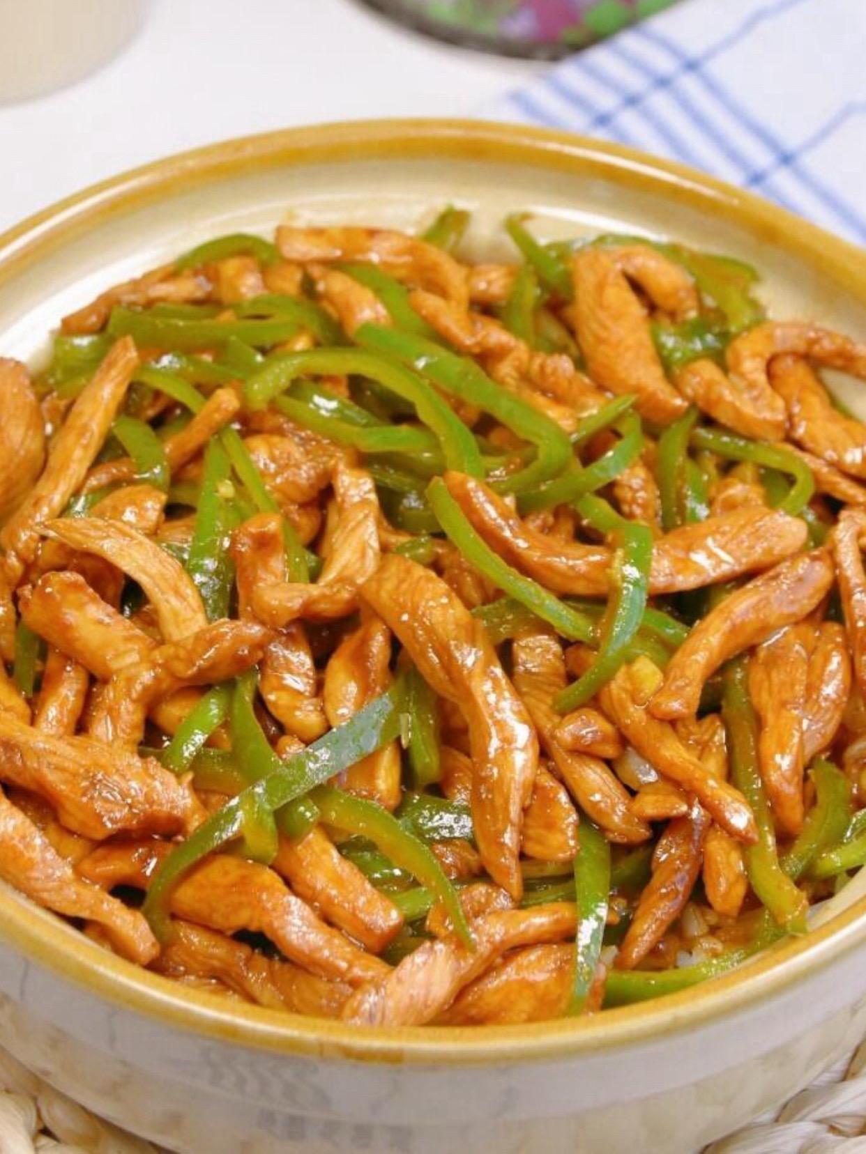 这个青椒肉丝真的是一绝！巨好吃！