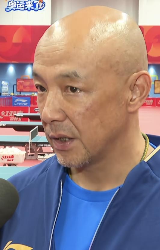 动漫组合随时能顶上，这事儿比莎头能不能夺冠更值得琢磨。2026年亚运会乒乓球混双的排兵布阵，肖战指导