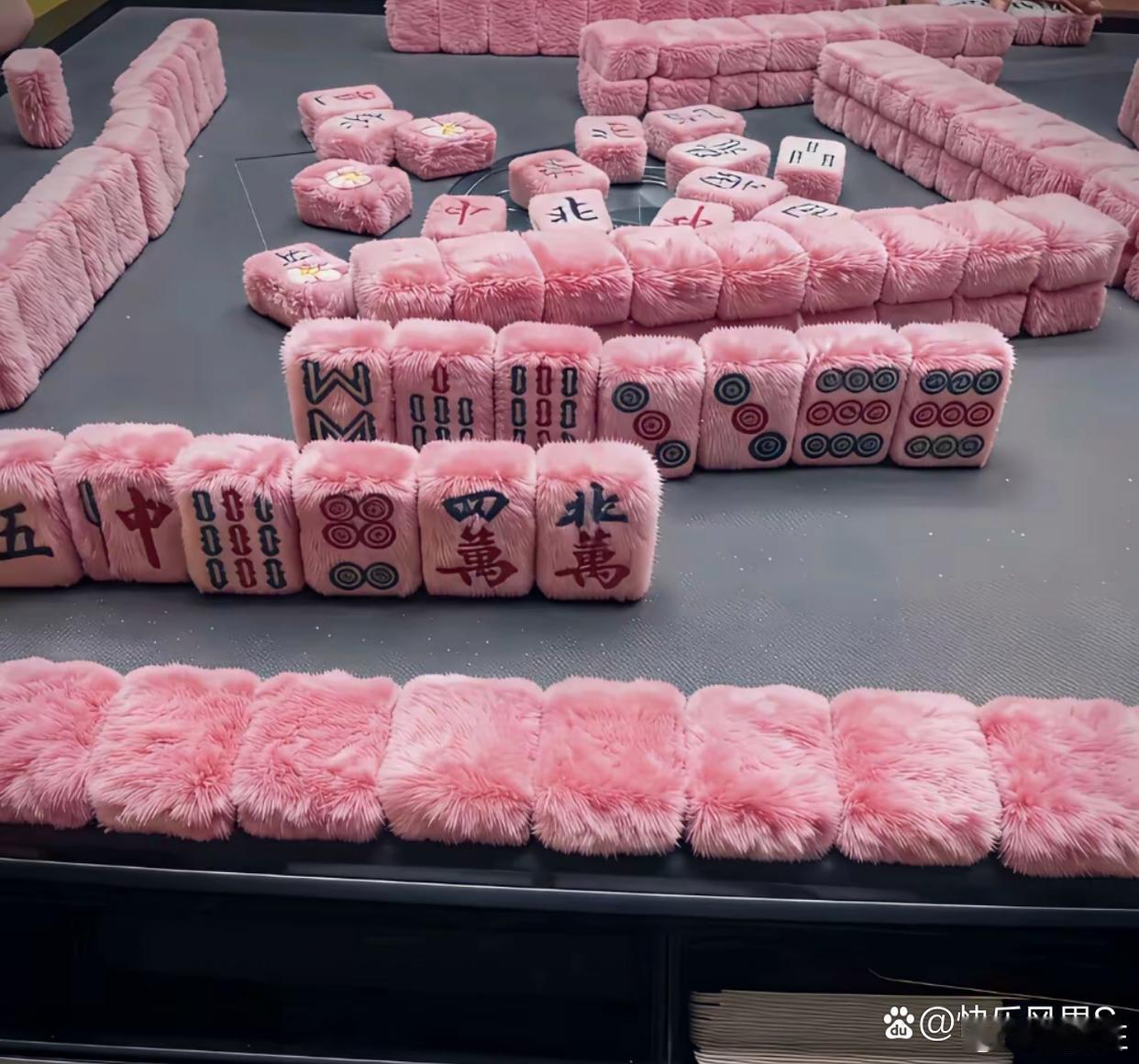 这麻将不冻手了吧