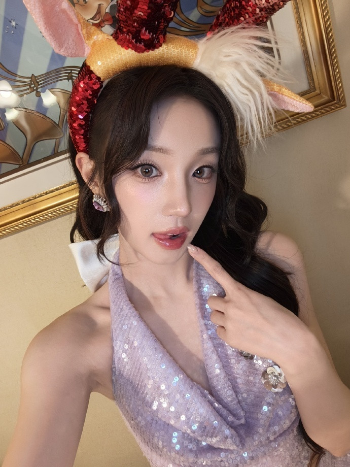 1.宋雨琦那时候在节目不被重视，所以后来也不续了。2.孙俪其实早清楚自己拿不到奖
