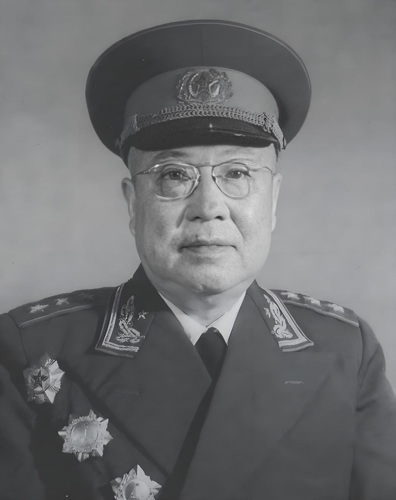 1946年初春，晋察冀军区接到中央急电：裁军复员，十万大军就地解散。冀察纵队分到