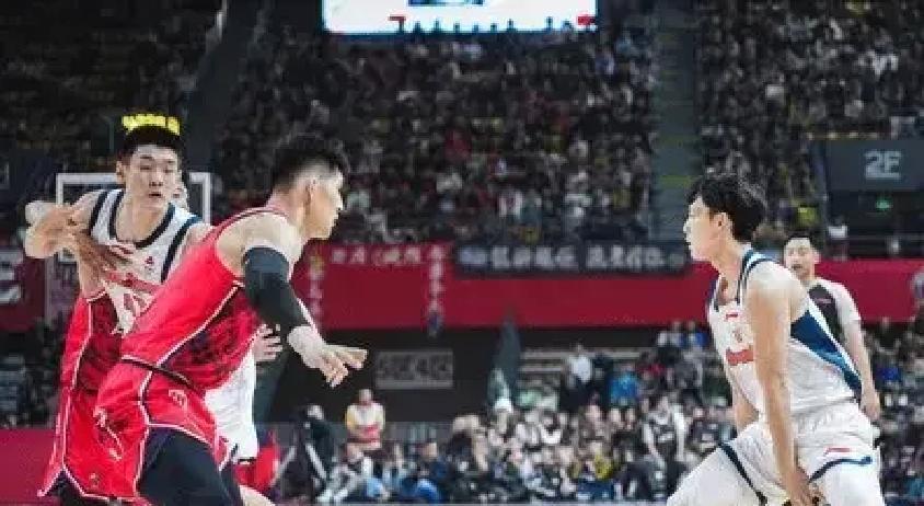 广东的五连胜，正在掩盖一个致命的隐患。看数据：萨林杰撕碎防线，轰下32分1