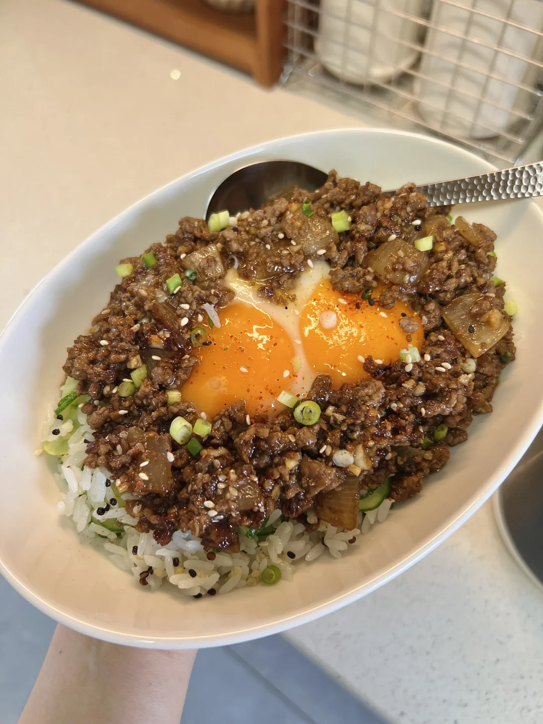 生活化减脂 ｜椒香牛肉溏心蛋黄瓜菜饭