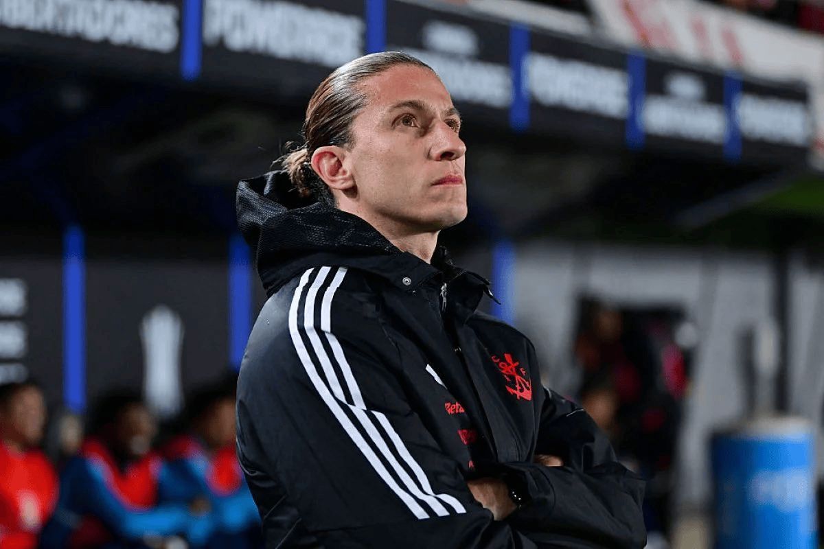 英格兰媒体《电讯报》更新了切尔西的换帅情况。以下是专栏内容欧洲足球格局正在被多俱