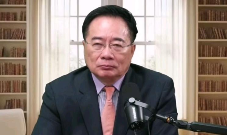 蔡正元摊牌了！蔡正元不装了直接点破某些人的伪装戏演不下去桌子也掀了