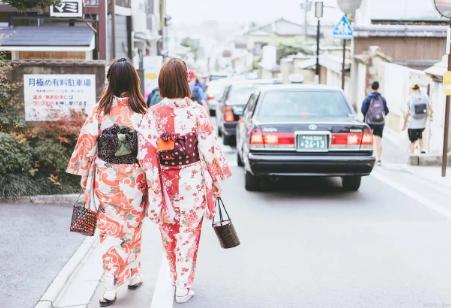 🐰2026年4月，一名在日本大阪服装工厂工作的80后中国务工女士