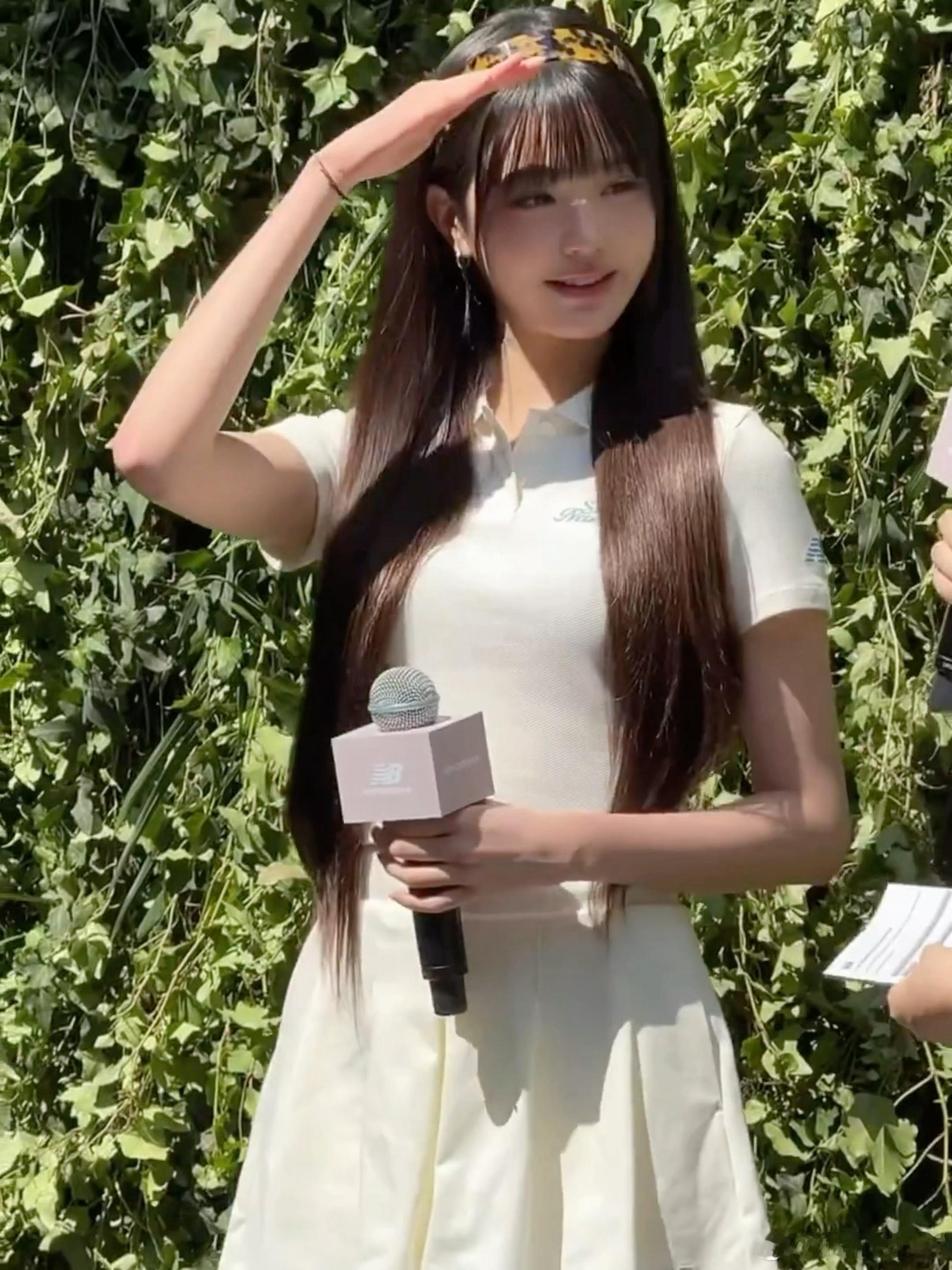 张元英上海活动美成这样[爱心][爱心][爱心]​