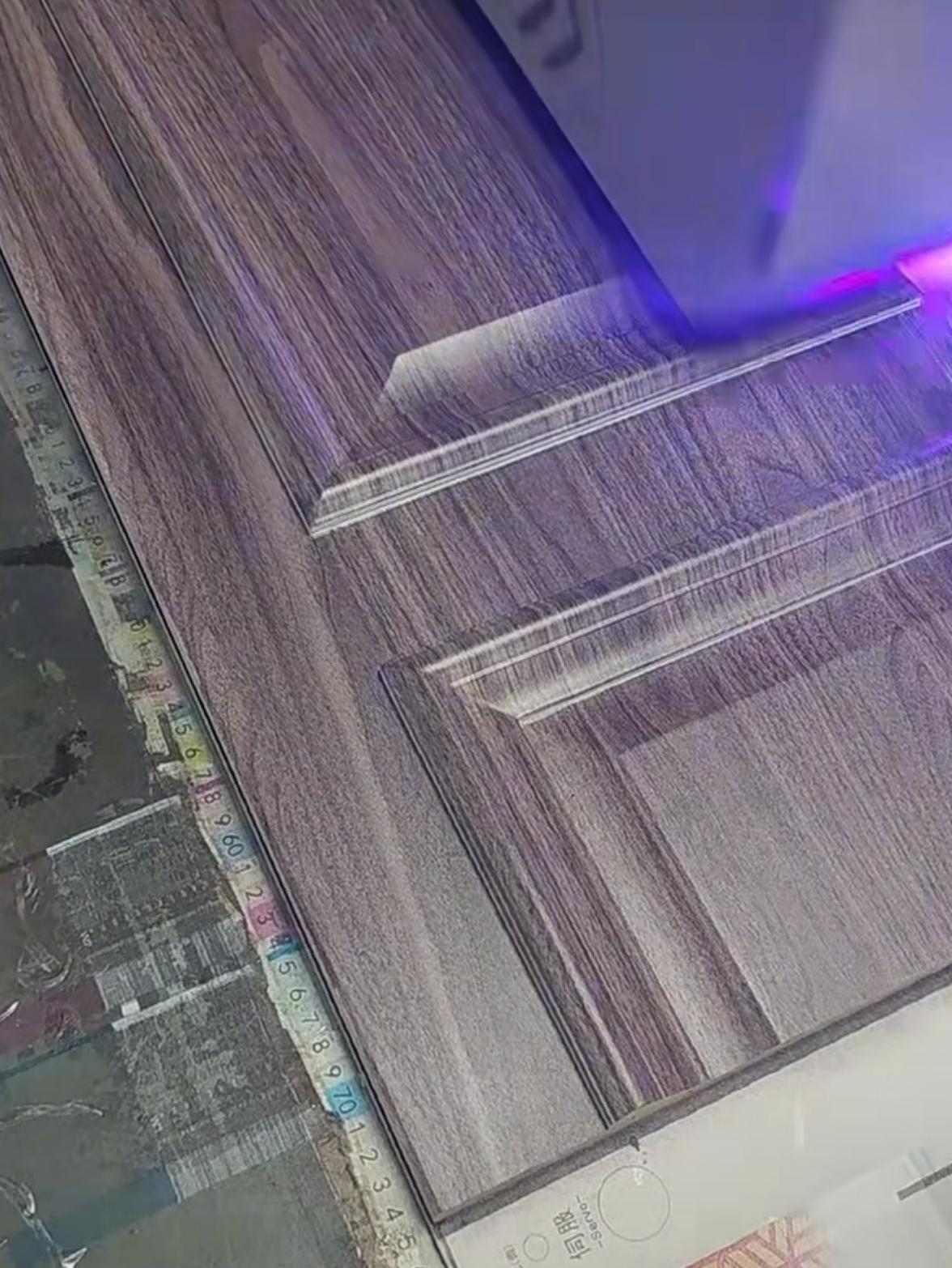 实木大茶台，根本没有木！随着科技的进步，好多装修实木饰面都是通过打印完成，你想