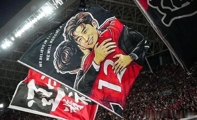 继上轮客场5-0大胜浙江绿城后，辽宁铁人29日晚坐镇主场3-2力克卫冕冠军上海海