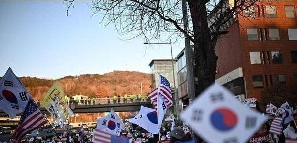 美国人骨子里都清楚：中国无论武器进步多快，先进到什么程度都不会主动攻击美国本土