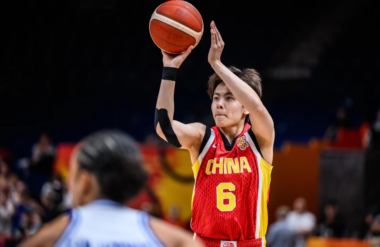 中国女篮75‑72险胜波多黎各，有惊无险闯进世界杯八强。以往对阵波多黎各，经常