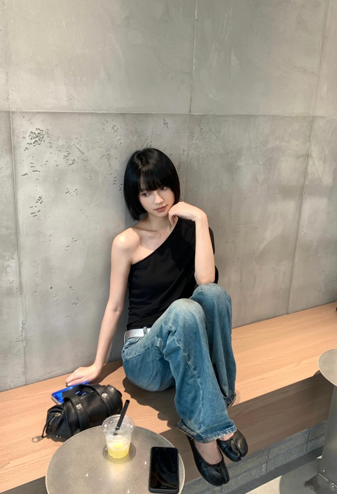 短发与长发，谁符合你的审美呢，实话实说。