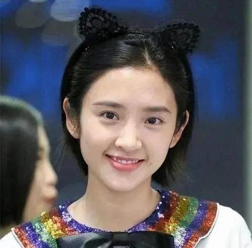 赏味期的唐艺昕也太嫩了