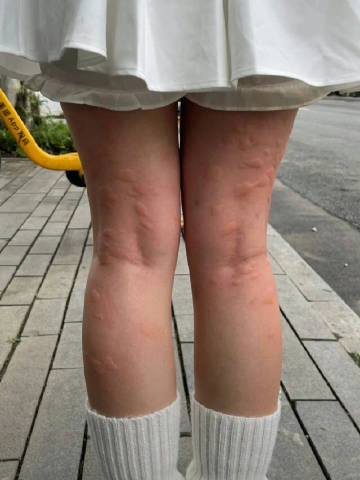 原来身体反应都是刻在基因里的禁令...细思极恐！1、无论多热的天儿，睡觉时必须找