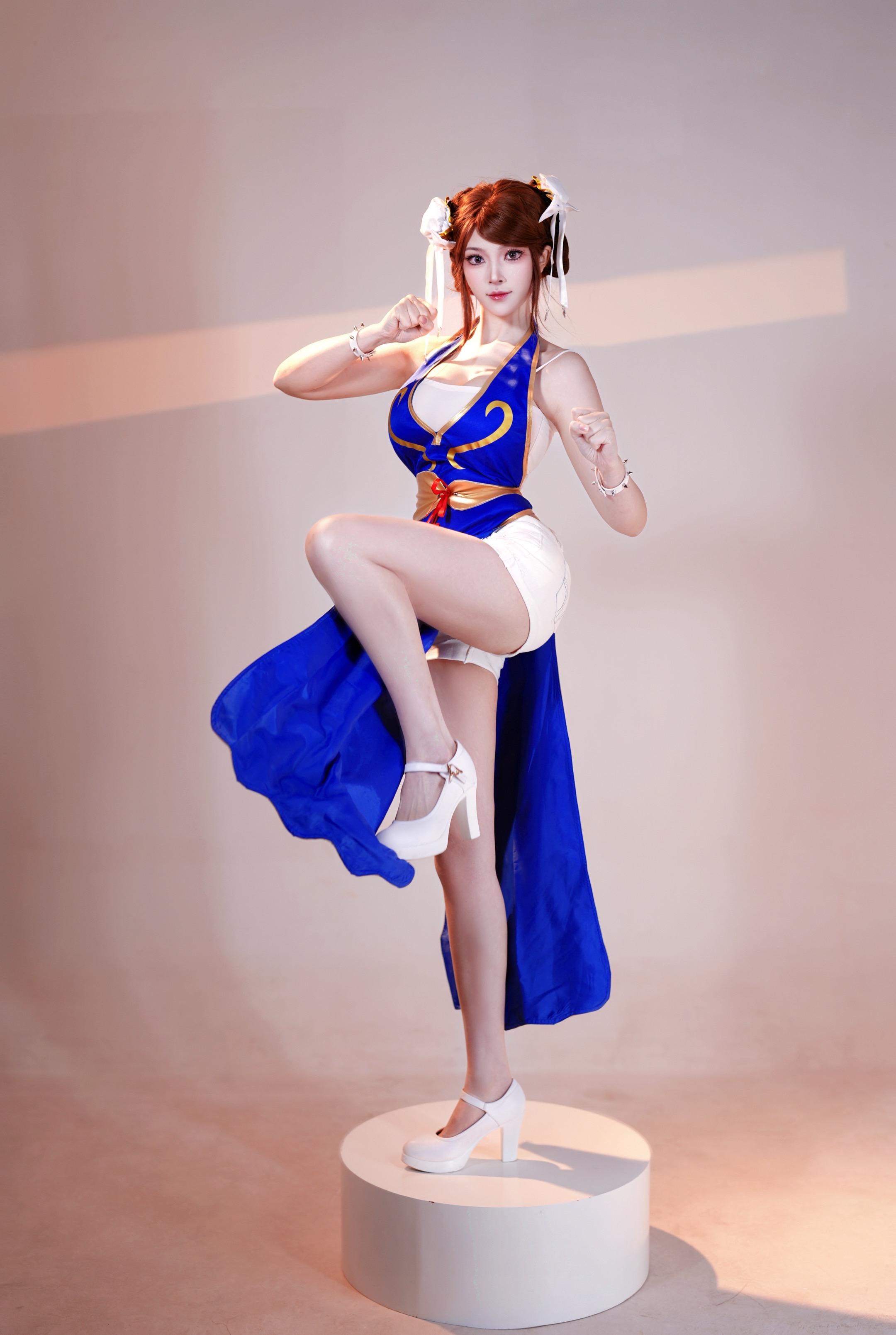 谁买的手办到了。