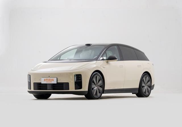 日产nx8对比理想i6，为啥会让李想破口大骂？2024年4月8日的智己L