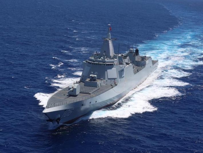 亮剑了！辽宁舰硬核回应！调头直逼日本！辽宁舰转头向北，这动作本身就是