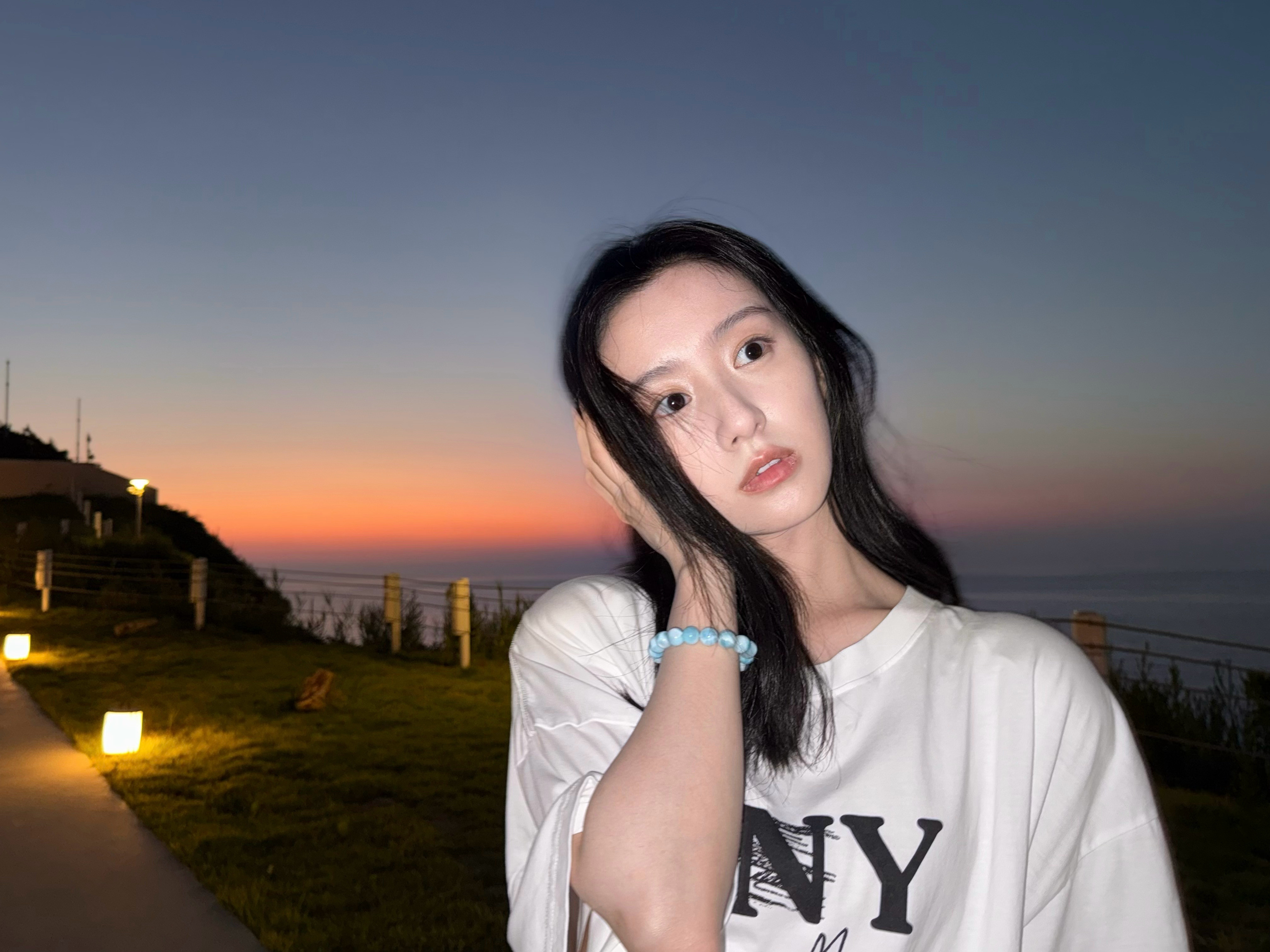 包上恩在复制粘贴的时代，你是手写的诗