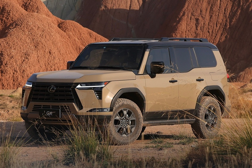 我一直觉得雷克萨斯这代的GX看着真挺帅，比兄弟普拉多要精神不少，就是这个价格么、