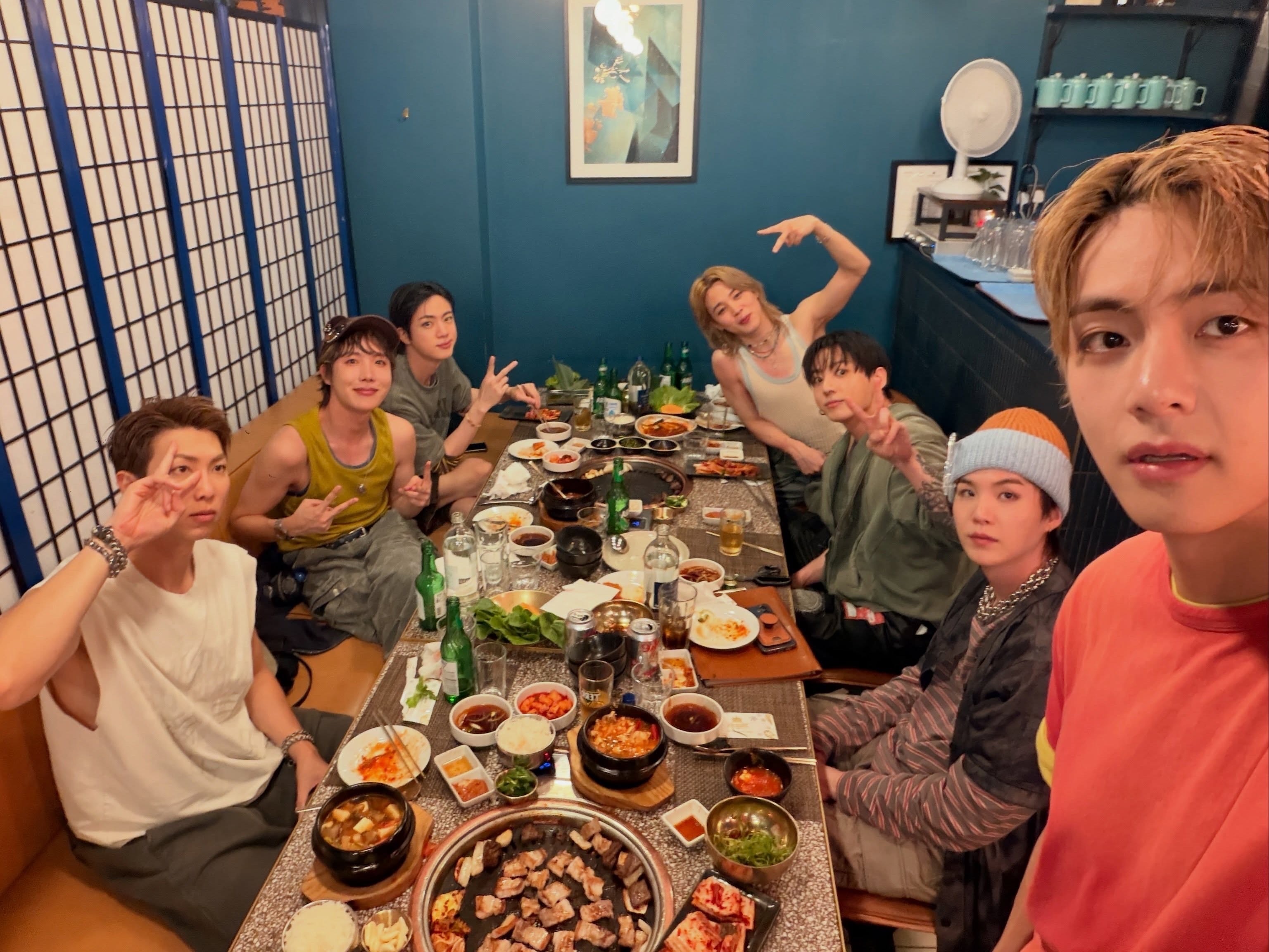 聚餐🥺🥺🥺