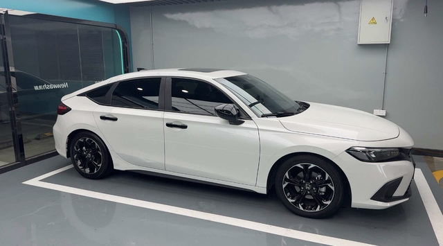 不知不觉思域开了一年这小车还挺好开的