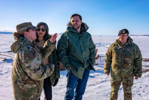 丹麦完全不怕美国的武力入侵，因为格陵兰岛上根本就没什么好轰炸的。这个岛上的唯