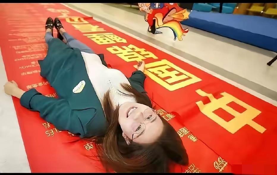 横财即是横祸？​记得2018年支付宝有个抽锦鲤的活动，有位天津女孩信小呆运气爆