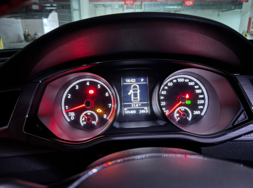 双离合爱不起了！死亡小扳手闪烁17款大众帕萨特330，刚刚10w公里，突然发现