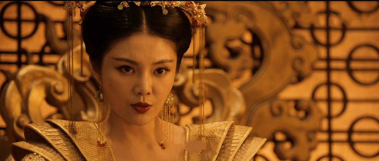公元705年，中国历史上唯一的女皇帝，用一道遗诏，亲手抹掉了自己的皇帝头衔。