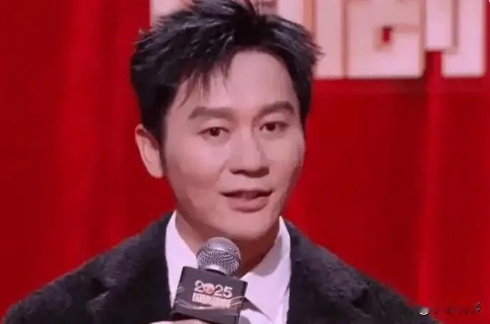 李晨终于说出心里话：见过顶级风光，压根没法将就平庸。48岁单身五年，一直不
