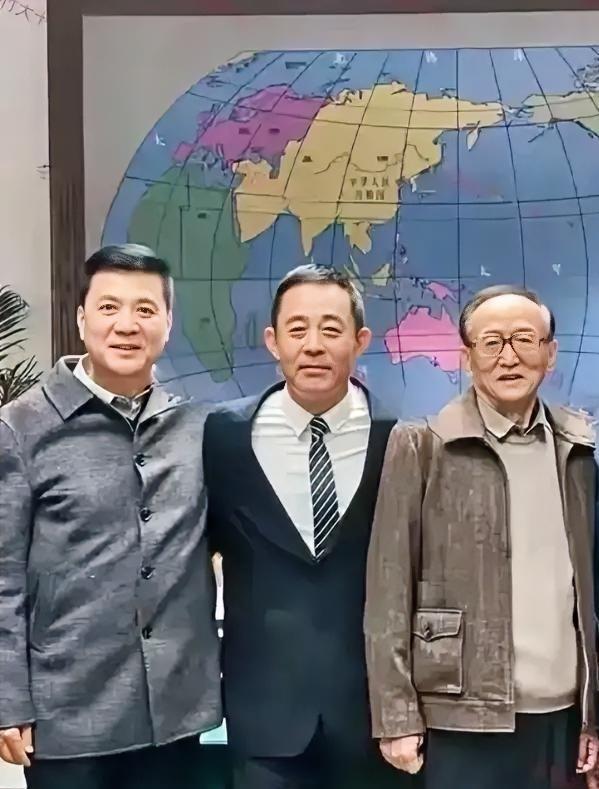 如果能把这三位都认出来，绝对是影迷中的佼佼者！