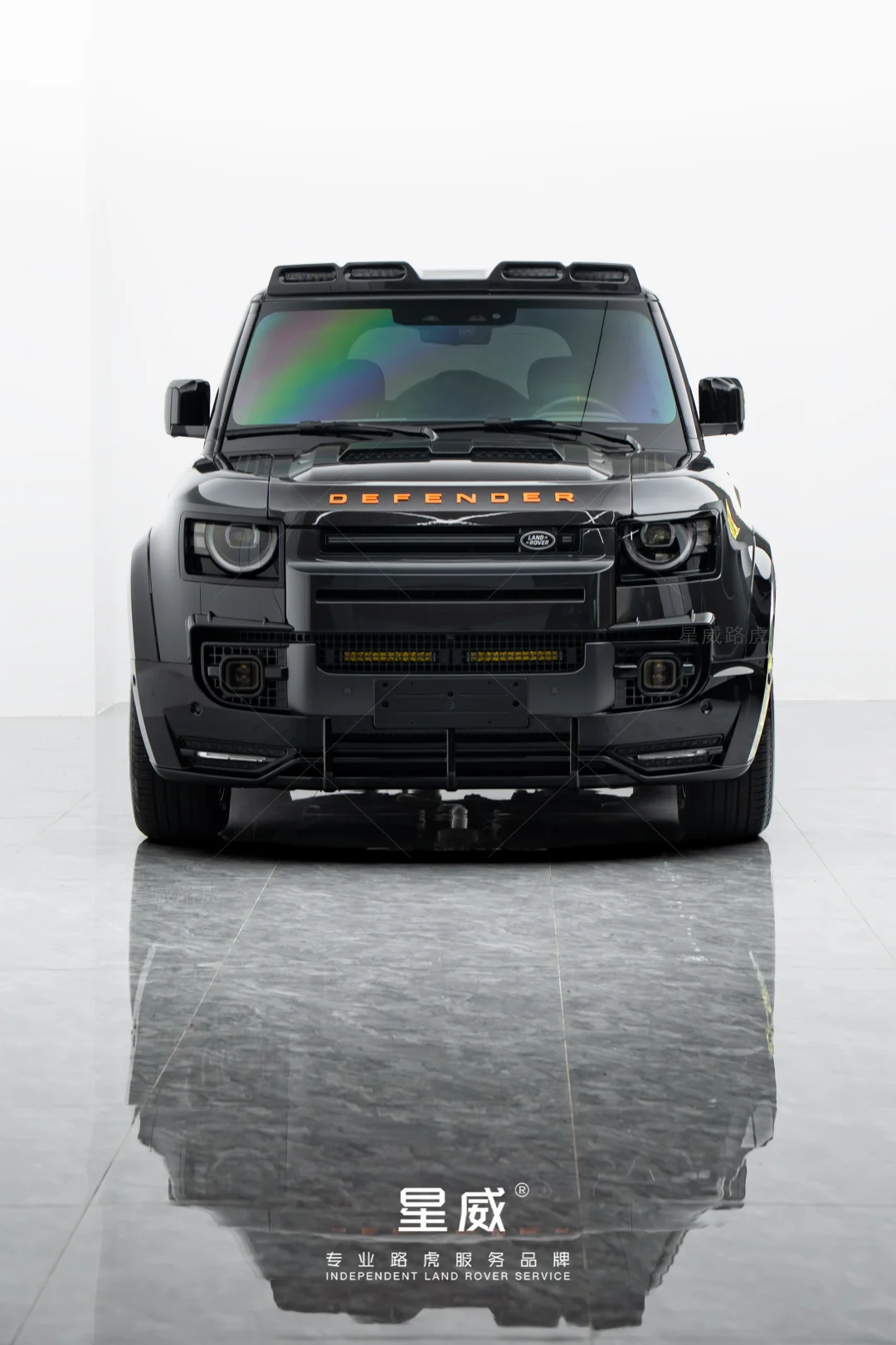 "热巴严选“路虎卫士110
