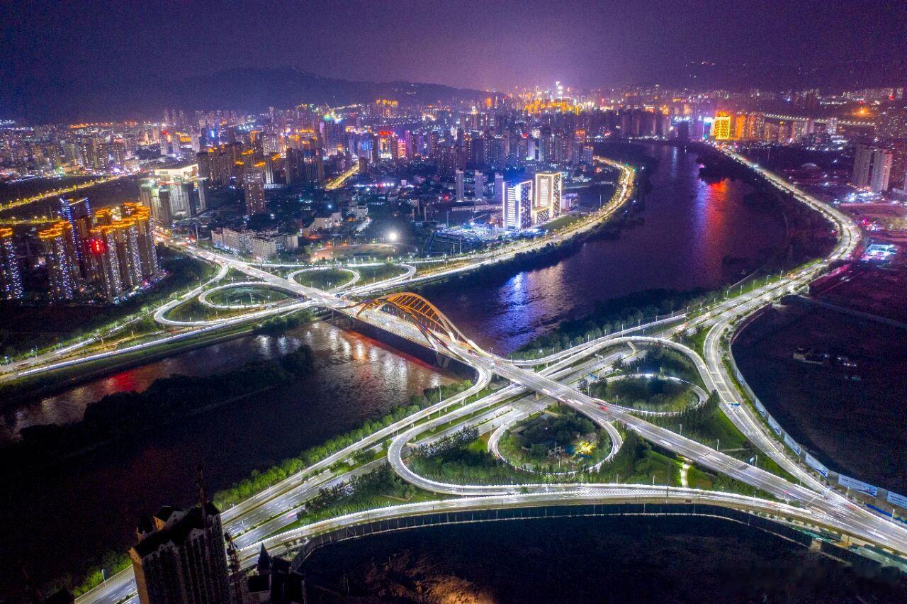 兰州被国家定为旅游枢纽城市重磅利好落地！兰州正式获评国家级旅游枢纽城市，这份国家