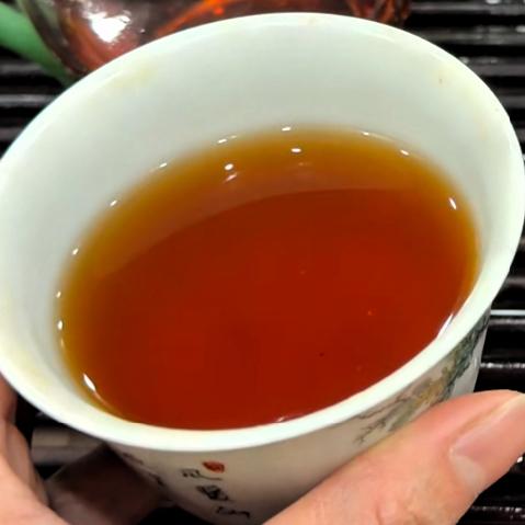 亲身实测，普洱茶绝对不是越存越好，总结自己有限的存茶体验，存储15年的普洱茶，达