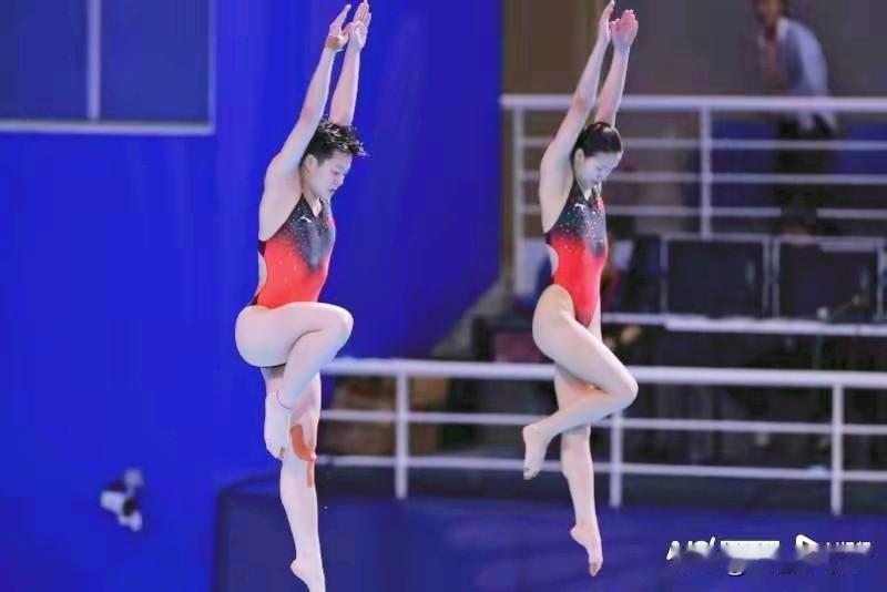 全红婵再创奇迹有网友竟然喊话，让她开单人比赛这是团体赛，即使全组合双人赢了也