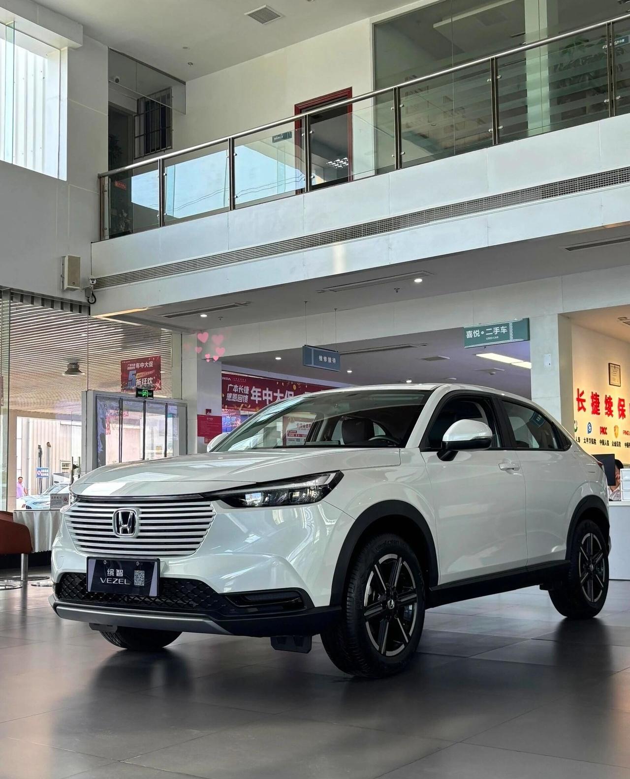 别小瞧缤智！小身板超能打1.5L地球梦发动机，胡同里穿梭如精灵后排纯平放倒能塞