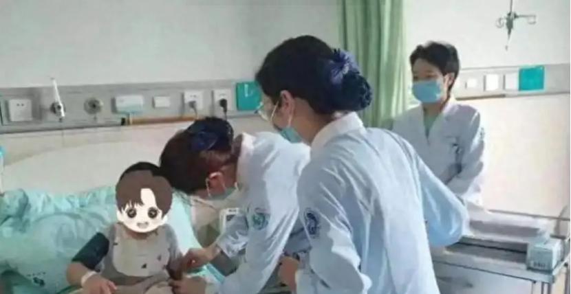 天水233名幼儿铅中毒破案了！2025年7月8日报道，“高价”幼儿园违规用饮料制