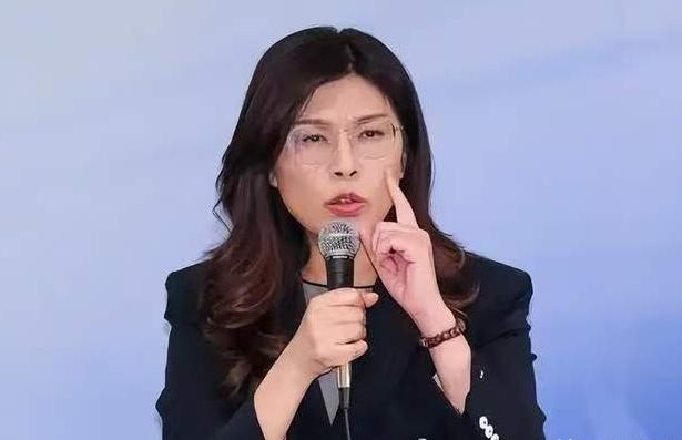 可能连郑丽文都万万没想到，最终真心支持她的，全程为她站台的，除了她的团队成员之外