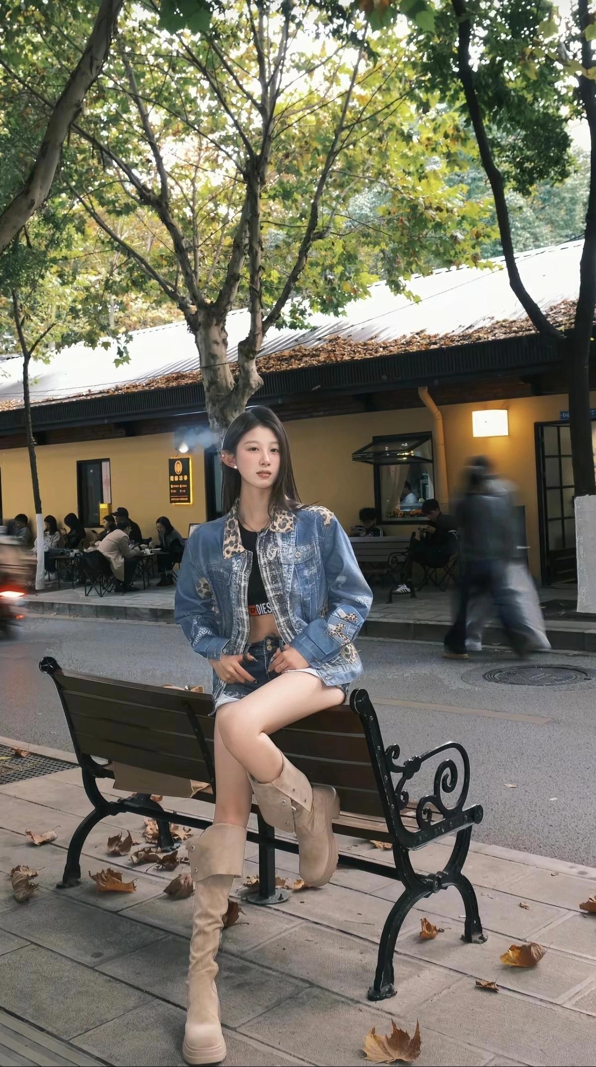 少女摄影|NO.0184期酷飒少女街头随拍满屏的大长腿摄影气质穿搭