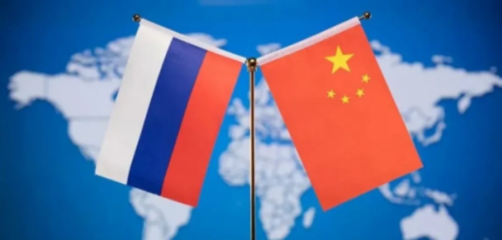 对于中美贸易战，俄罗斯表了态！4月28日，在巴西举行的金砖外长会议上，在与我们王