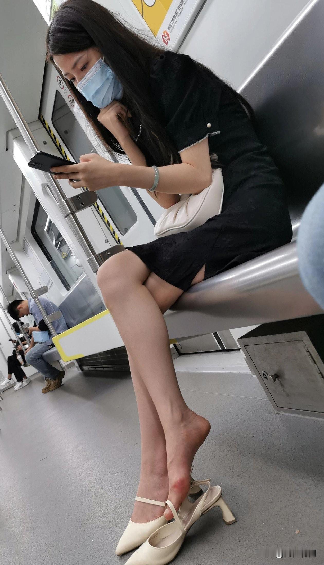 10点以后的北京地铁人是真少