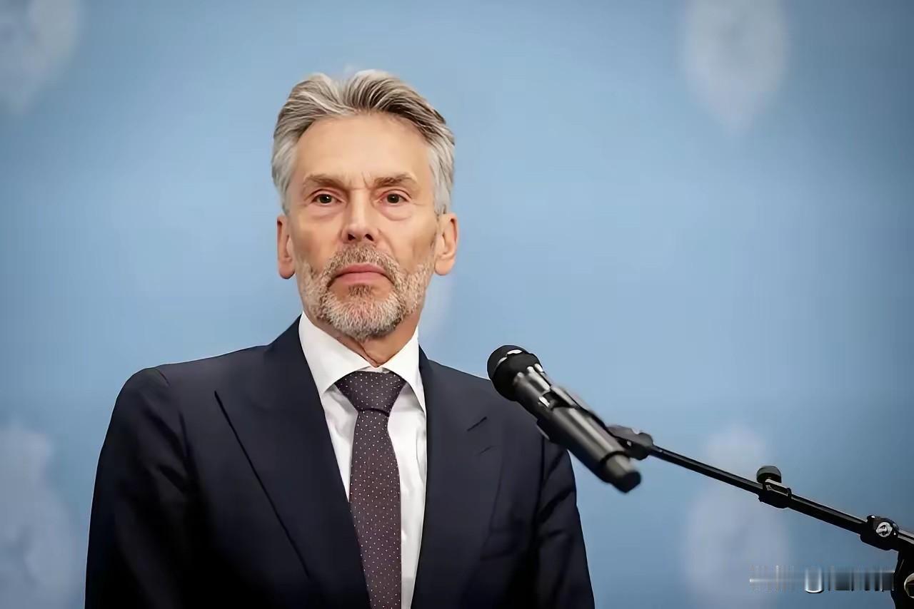 荷兰的幻想彻底破灭了，荷兰安世宣布停止向中国公司供应晶圆。安世中国第一时间发布公