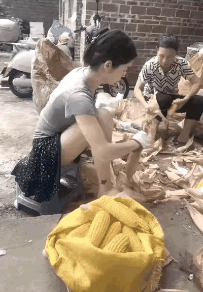 很不错了！农忙季节能回来帮助父母过秋，就已经很不错了，超过了99%的外出打工者