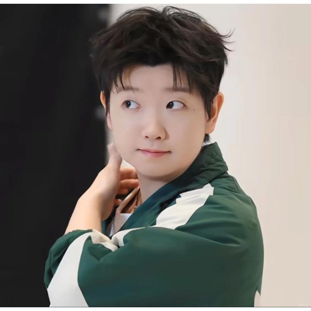 艾玛！还真给干上市了！马特之前的一句玩笑话，所言非虚呀！半亩花田狂卖