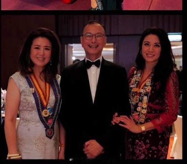 廖碧儿巡铺获70岁百亿男友吕礼章低调同行罕见同框流露甜蜜日前默认忘年恋暗示将