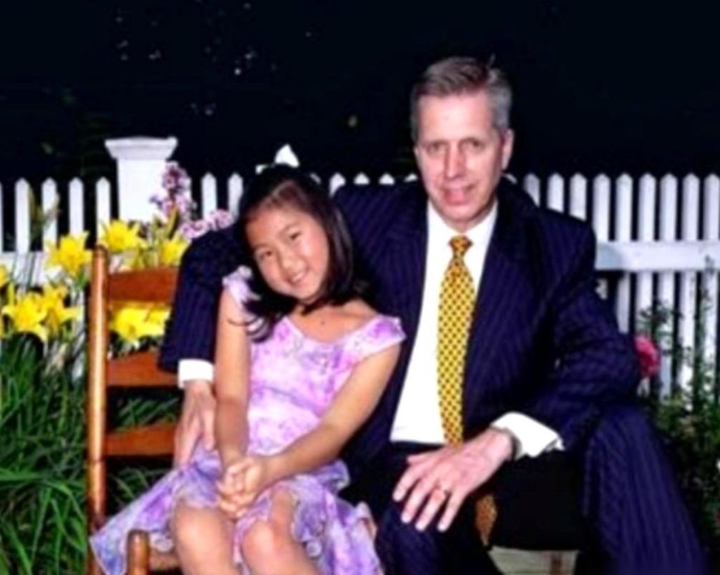 “你要是能怀孕，我们就结婚。”2006年，69岁的英国Clarks鞋业第六代掌门