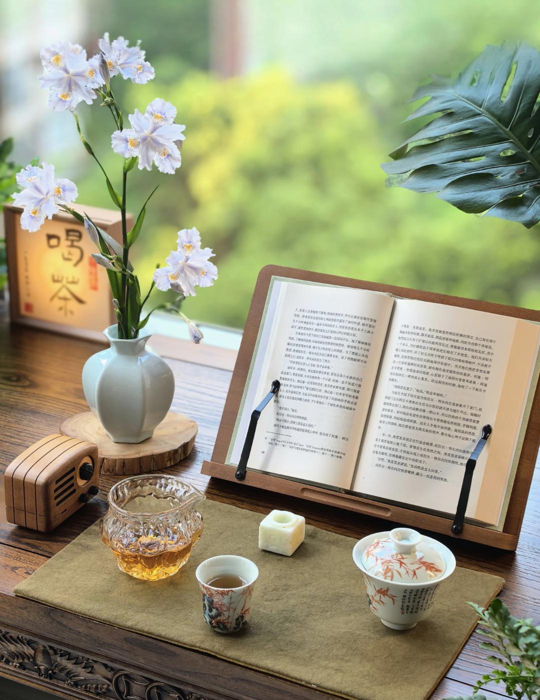 多读书、读好书，可以见众生、见天地、见自己。⊙听过这样一句话：“读书不能立马带