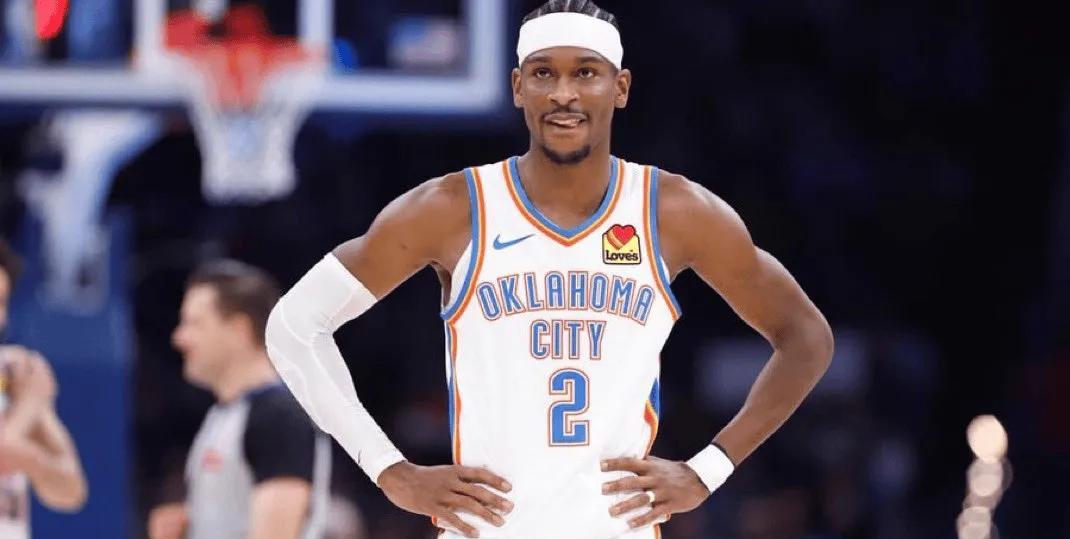 亚历山大心目中的历史最强首发居然没有詹姆斯？在接受NBA2k采访时，亚历山大谈